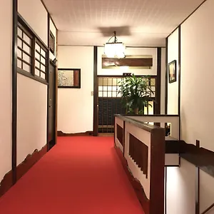 旅館 温泉宿水月, 湯河原町